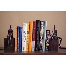 Danya B. ZI8051 Home and Office Shelf Decor - Metal Bookend Set - Man and Woman Sitting on a Block
