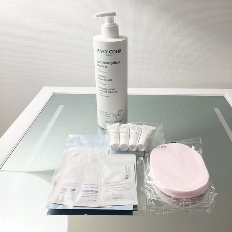 Mariko Soothing Cleansing Milk 500ml + 4 types of Mariko