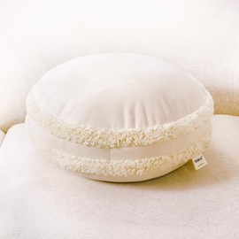 Hodeco Round Throw Pillow 16x16 Macaron Shape No Zipper Design Down-like Polyester Filling Super Soft Feather-like Touching Floor Pillow 40x40cm Home Décor Circle Cushion for Couch, Khaki, 1 Piece