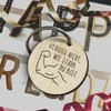 Mutmacher Geschenk - Grossartig Schlüsselanhänger handgemacht aus Holz, Glücksbringer, Glücksbringer