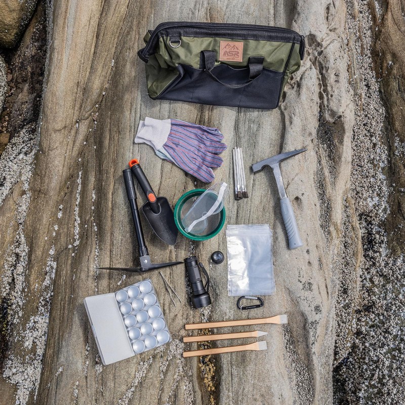 ASR Outdoor 40pc Beginner Rockhounding Equipment Kit with Tool Bag