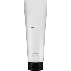 LolaVie Acondicionador Reparador - 250 Ml - Hidrata, Fortalece Y Combate El Encrespamiento Para Un Cabello 12 Veces Más Suave Y Liso - Seguro Para Cabello Teñido - Para Todo Tipo De Cabello