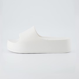 CUSHIONAIRE Women's Ninja platform slide sandal with +Comfort, Vanilla 10