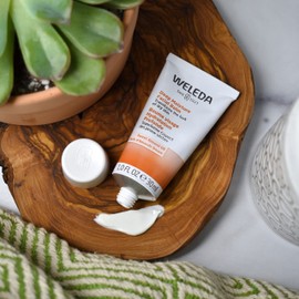 Weleda Deep Moisture Facial Balm, 1 Fluid Ounce, Plant Rich Moisturizer with Sweet Almond Oil