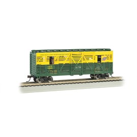 Bachmann 40' Animated Stock Car - CHICAGO and NORTHWESTERN with HORSES - HO Scale