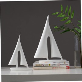 LIFKOME Sailboat Model Ornament Resin Craft Ornament Desktop Adornment Unique Sailboat Design Fashionable Home Decor