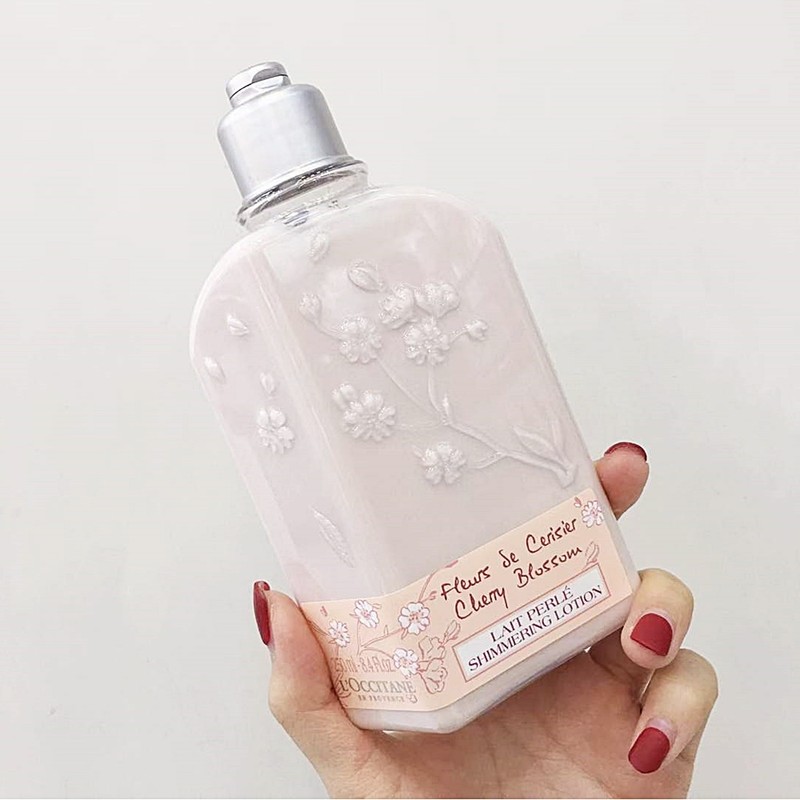 L'Occitane L’Occitane Cherry Blossom Shimmering Body Lotion 250ml Cherry Blossom