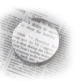 HWATANG Hamlet Optics Dome Magnifier Optical Glass Grade Acrylic Paperweight Ball for Desktop Magnifying Reading Loupe Paper Weight Crystal Reading Aids for Book Reading 3.5X / 9.8D / 2.5” 64mm A035