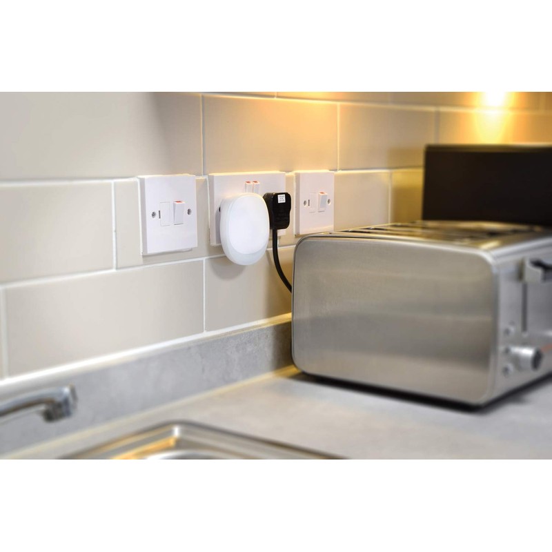 Mercury Single Receiver Wireless Plug-in Doorbell with LED Alert &