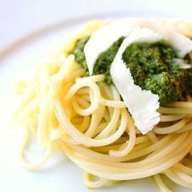 Kerafactum Pasta Server, Pasta Tongs, Pasta Server, Noodle Spoon, Spaghetti Spoon, Spaghetti Tongs for Pasta, Spaghetti, Macaroni, Tagiatelle, High Gloss, Pasta Tongs, Pasta Lifter Made of Stainless