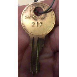 Sentry Safe/Schwab 001-336 Toolbox Replacement Key Series 046