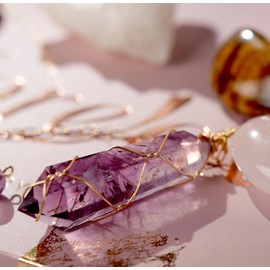 The Ultimate Crystal Trio: Heal, Glow, Protect ，Calms redness & boosts collagen，Blocks negative energy，Reduces puffiness & EMF protection，CrystalHealing - Crystal Type: Rose Quartz Eye Mask