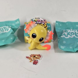 Zuru 5 Surprise Axolotl FLY-ALOTL A-LOT-A AXOLOTLS Yellow Figure HTF NEW