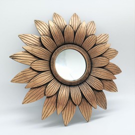 MCCXXII Retro Gold Mirrors for Wall Pack of 1. Round Mirrors.Sunflower Shape. Decorative Mirrors.Wall Mirrors for Decor Home Decor.Plastic Frames.Glass Mirrors.Make Old Gold Color.