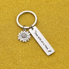 7RVZM Running Jewelry Fitness Gym Keychain Cross Country Keychain Marathon Jewelry Outdoor Sport Gift Training Gift Exercise Keychain Running Friend Keychain Runner Keychain