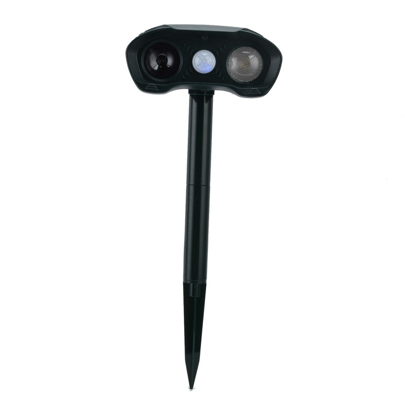 Ultrasonic Animal Repeller Solar Powered Cats Dogs Mouse Repellent for