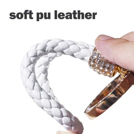 Homaupt Car Key Chain, Anti-Lost Keychain, Universal Key Fob Holder with 360 Degree Rotatable With Bling Rhinestones Red