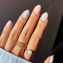 24Pcs Flower Fake Nails Short Almond Press on Nails with Bow Designs Nails Press Ons Glossy Full Cover Glue on Nails Daisy Stick on Nails for Women and Girls