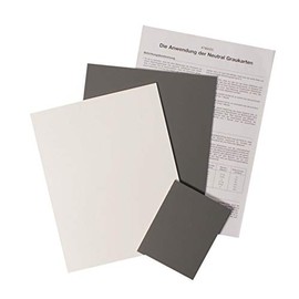 Graukartefür exakteres Grau (18%), Rückseite rein weiß (Weißabgleich)