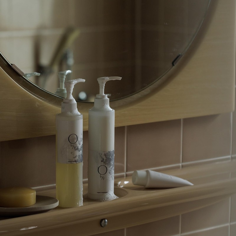 O by F Moist Shampoo 8.5 fl oz (250 ml)