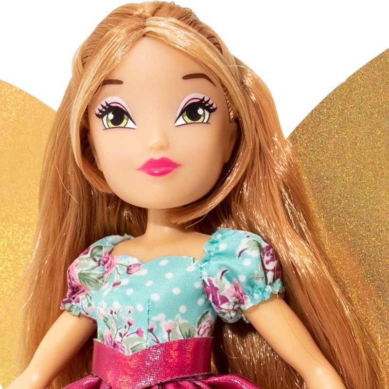 Winx Club Flora Magic Reveal Doll Interchangeable Wings
