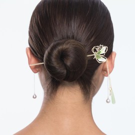 WOONEKY Green Butterfly Hairpin Hair Stick Hair Accessories for Ponytail Vintage Jewelry for Women