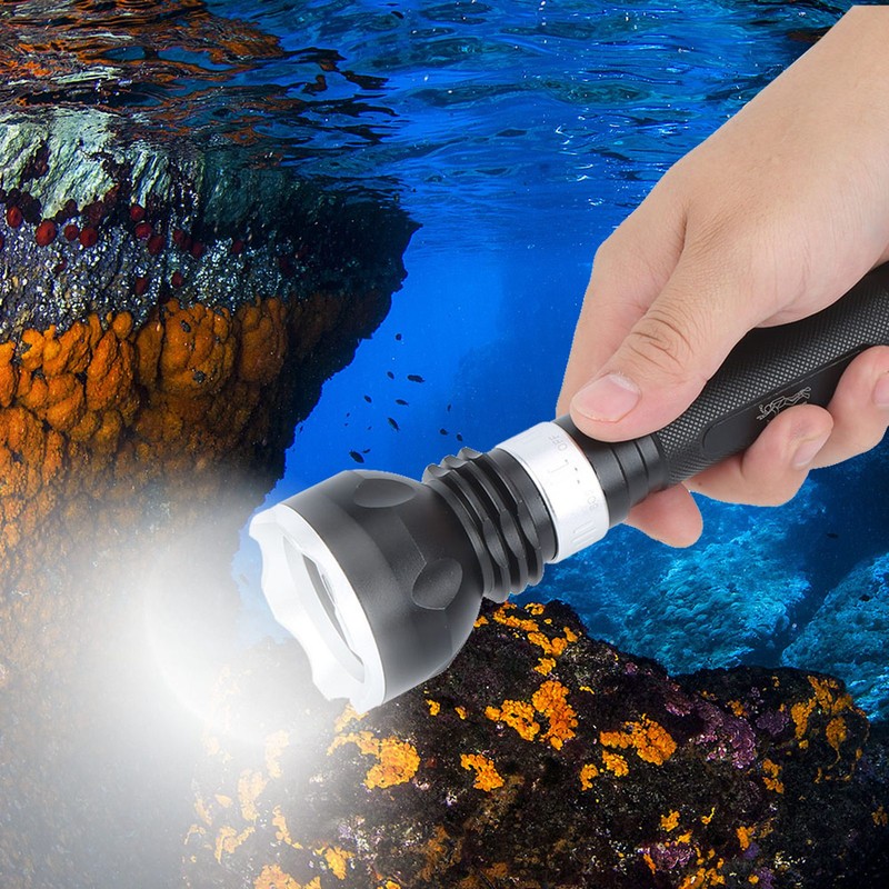 Aluminium Alloy LED Diving Flashlight Outdoor Waterproof Strong Light 100M