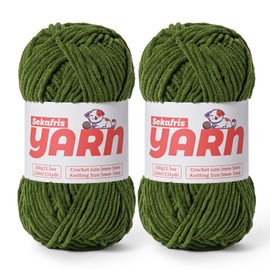 Plush Chunky Chenille Yarn for Crocheting, Soft Fluffy Velvet Yarn for Crocheting Amigurumi, Fuzzy Baby Blanket Knitting 200g/262yds Bulky(2 Pine Green)