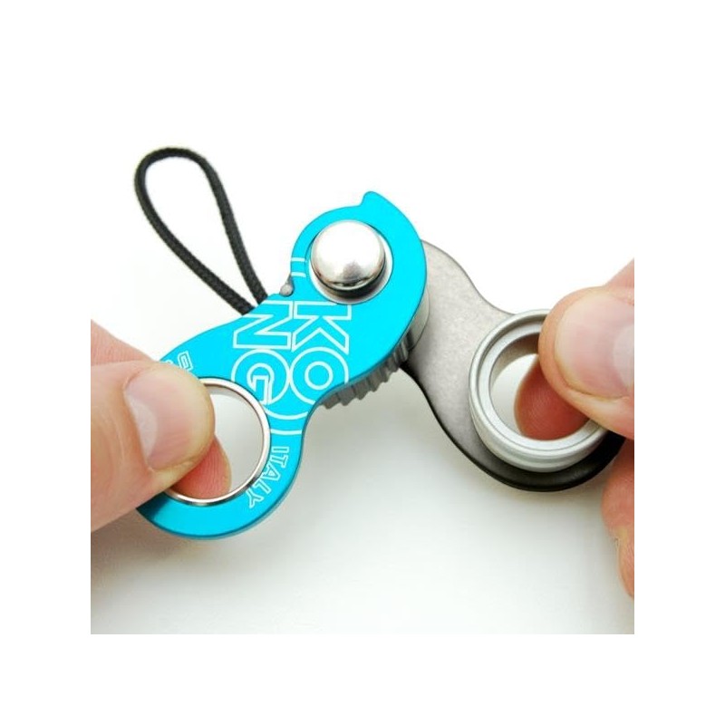 KONG Unisex - Adult Duck Multipurpose Compact Blocker Blue/Black