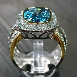 Luxury Gold Silver Blue Zircon Ring 925 Sterling Silver Shiny Full Diamond Gemstone Ring Blue Cubic Zirconia Rings CZ Diamond Ring Eternity Engagement Wedding Band Ring for Women Size 7