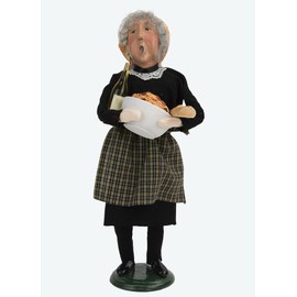 Byers' Choice Italian Grandmother Caroler 4862 from The Specialty Characters Collection (New 2024)