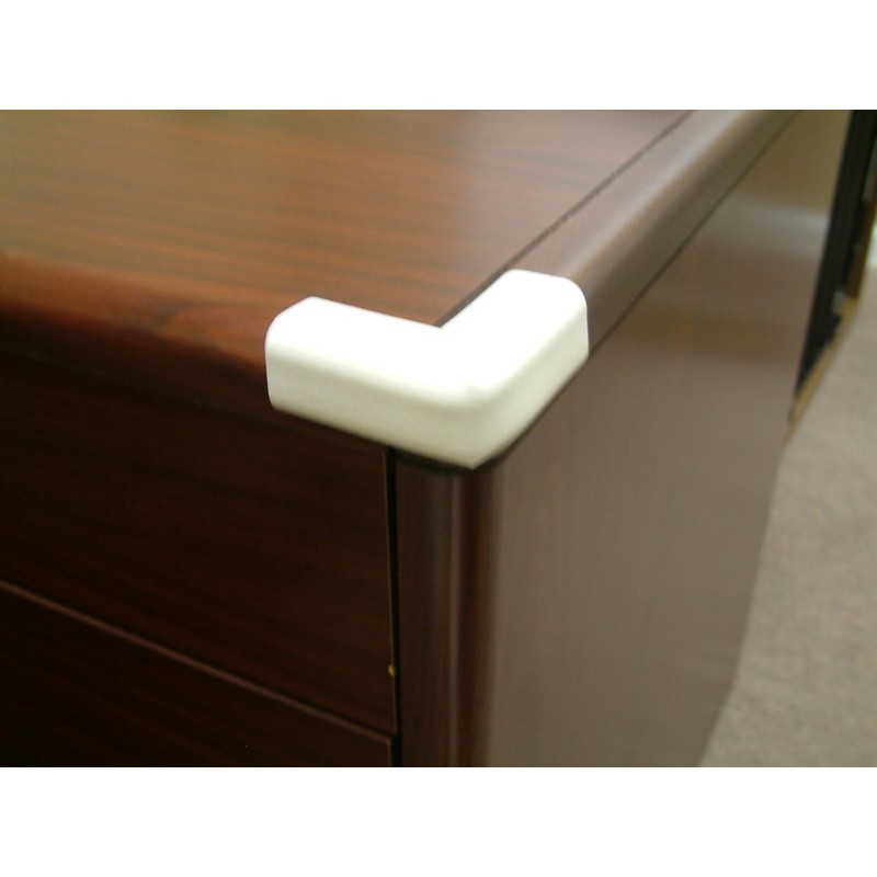 Cardinal Gates Corner Cushion, Ivory