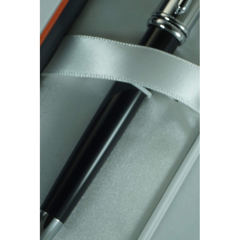 Cross Townsend Black Lacquer Tuxedo Ballpoint Pen