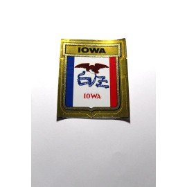 1972 VINTAGE GULF OIL IOWA STATE FLAG TRAVEL STICKER DECAL WITH HISTORY ON BACK