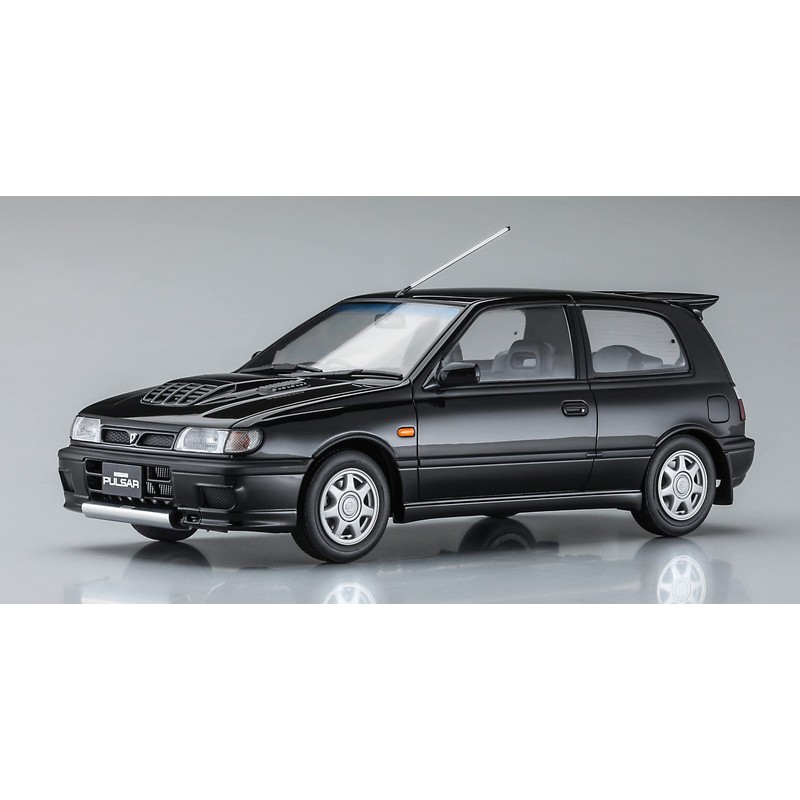 Hasegawa 1/24 Historic Car Series Nissan Pulsar (RNN14) GTI-R Plastic
