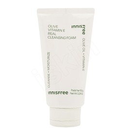 Innisfree Olive Vitamin E Real Cleansing Foam 150g / 이니스프리 올리브 비타민 E 리얼 클렌징 폼 150g