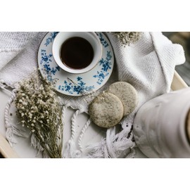 Hawaiian Paradise Tea (English Breakfast) Single Serve Cups 12 Count - Sustainably Produced in the USA - Compatible with Keurig K-Cup Brewers