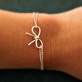 Sttiafay Layered Bow Bracelet Silver Bow Chain Bracelets Large Hollow Bowknot Bracelet Adjustable Statement Bowknot Bracelets Jewelry for Women