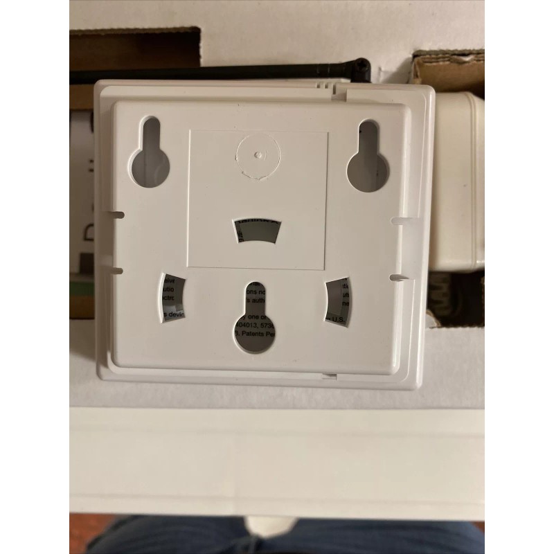 LUTRON RadioRa Main Repeater (RA-REP-WH) White New in box