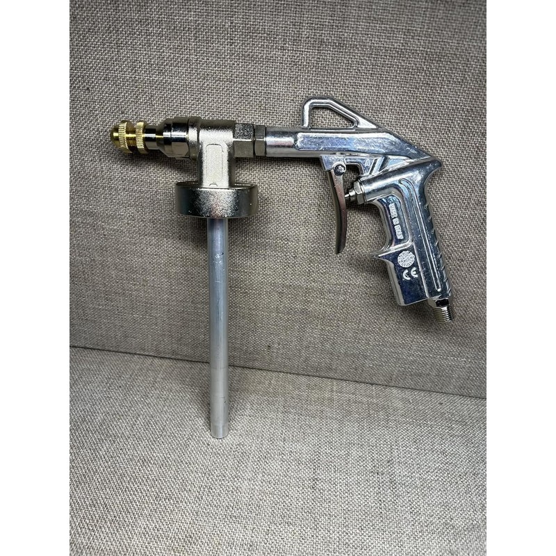 Pro Undercoating Spray Gun, 1-32" 360* Wand, 3 Black Quart