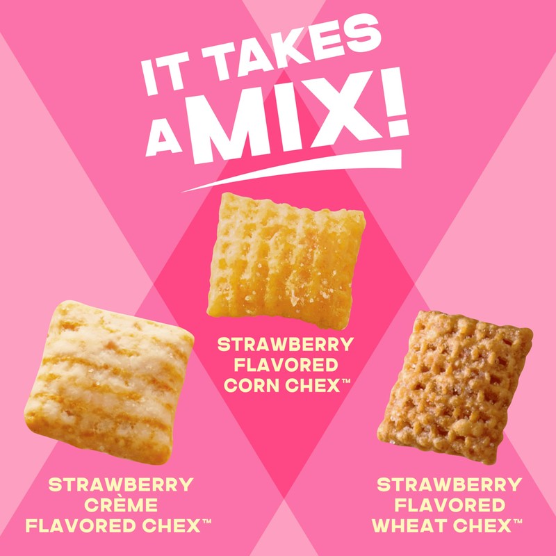 Simply Chex Strawberry Crème Flavored Snack Mix, Family Size, 13.5