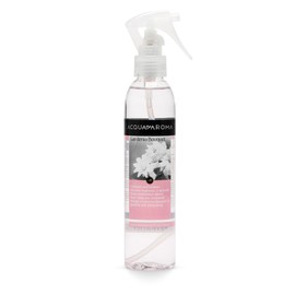 Acqua Aroma Gardenia Bouquet Fabric Refresher 6.8 FL OZ (200ml) Fresh Linen