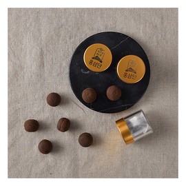 [Yonsei Life &amp; Health] Jejungwon red ginseng bundle containing agarwood (3.75g / [연세생활건강] 제중원 침향 담은 홍삼단(3.75g X 30환) 6년근 홍삼 녹용 침향