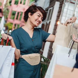 PRETYZOOM 1pc fanny pack Chest Bag Waist Pouch Cross- body Pouch Imitation Straw Woven Waist summer fanny bag Bag waist bag