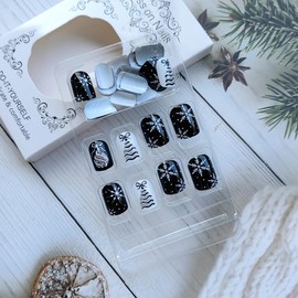 24Pcs Christmas Press on Nails Short Fake Nails Black White Acrylic Nails Xmas Tree Bell Glitter Silver Square Nails Snowflake Glue on Nails Winter False Nails Christmas Artificial Nails for Women