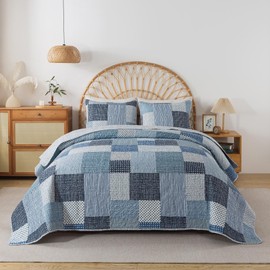 Soul & Lane Arctic Frost Quilt Set - Twin Size with 1 Sham, Modern Blue Patchwork Bedding, Lightweight All-Season Comforter for Bedroom, Soft Quilted Bedspread with Geometric Pattern