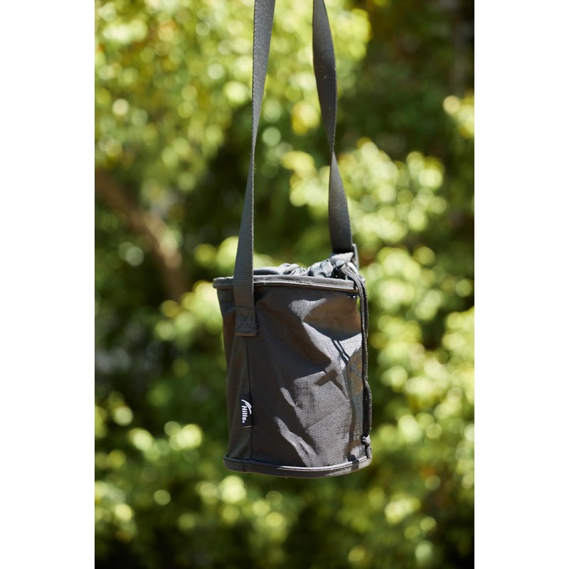 Hills Waterproof Peg Basket, Black