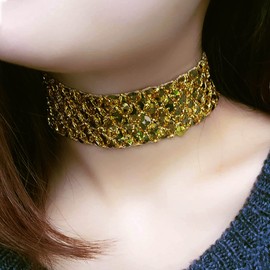 Aneneiceera Punk Gold Sequin Choker Mesh Gothic Wide Choker Nightclub Prom Sparkly Necklace for Women and Girls