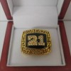 Roberto Clemente - Pittsburgh Pirates Commemorative Ring With Wooden Display