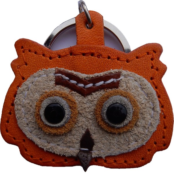 Real Leather Keychain Featuring Owl Pendant, approx. 5 x 5